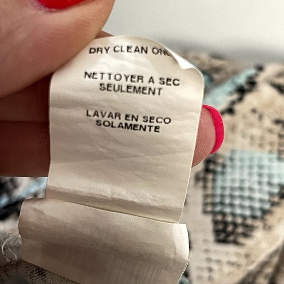 Karen Kane Womens Snakeskin Blouse Tie Front Long Sleeve Size XL - Picture 11 of 15